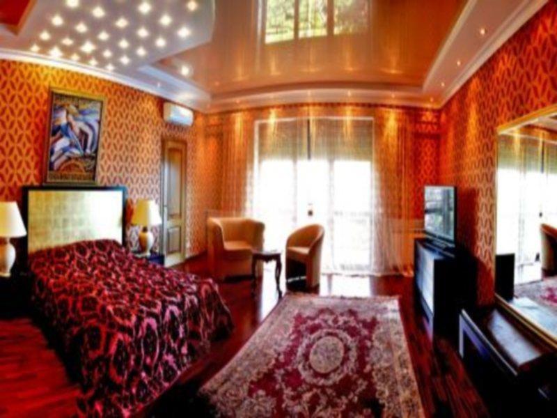 Diplomat Club Hotel คีชีเนา ภายนอก รูปภาพ